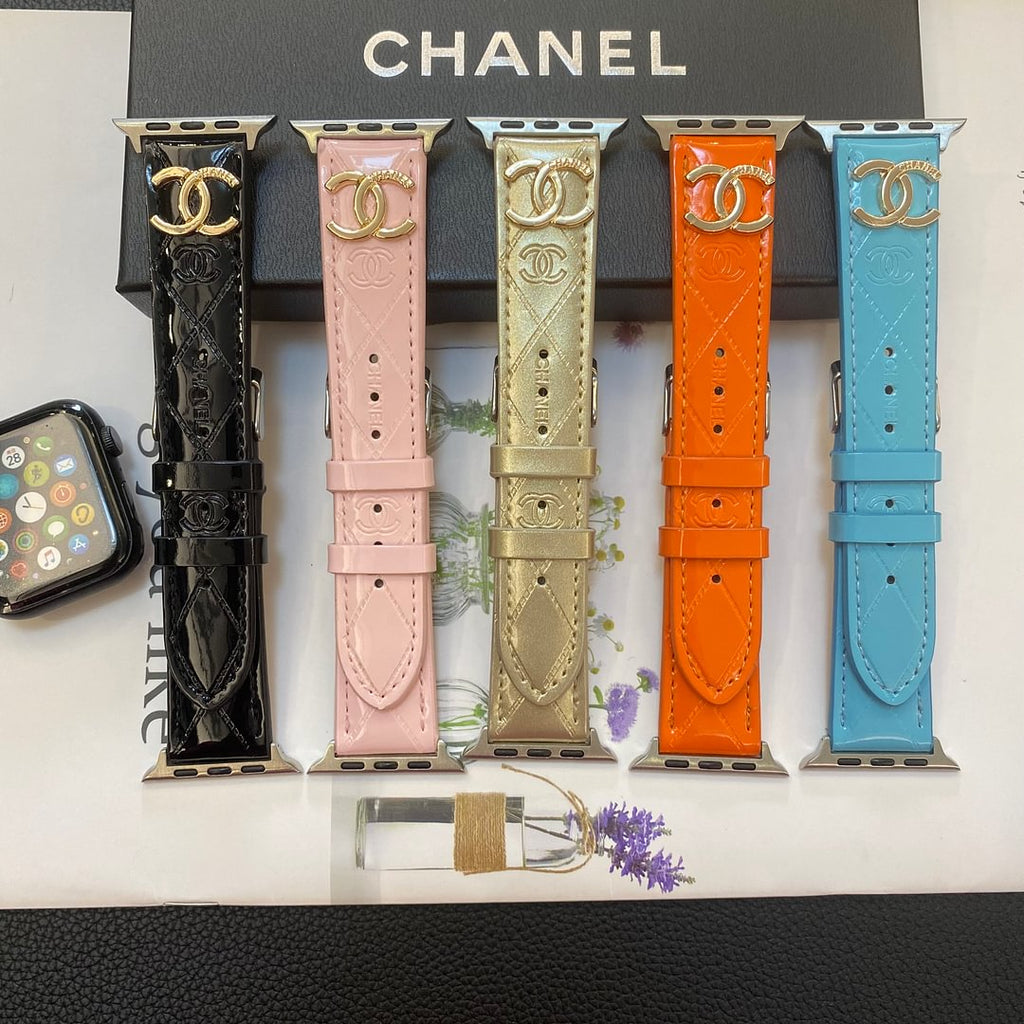 Glossy leather Apple Watch strap metal logo