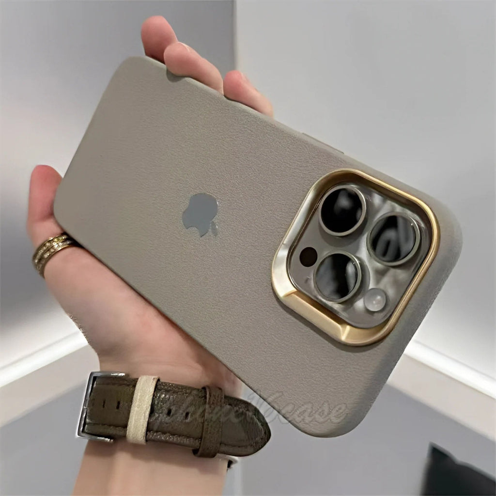 Leather case for iPhone 16 / 15 / 14 with MagSafe, grey