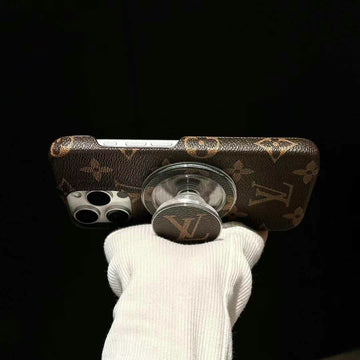 Monogram magnetic ring phone case