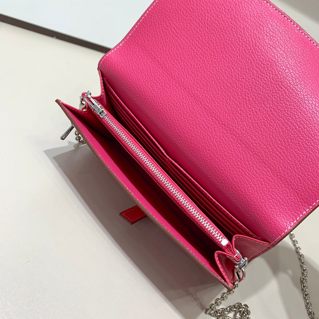 Luxury Card Wallet Bag with Chain