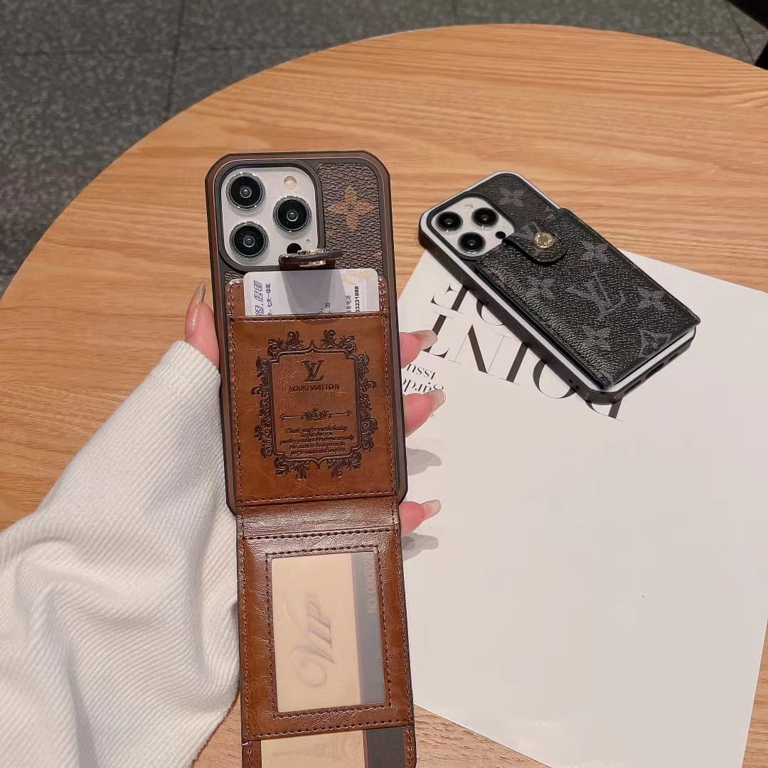 Louis Vuitton-inspired checkered phone wallet case