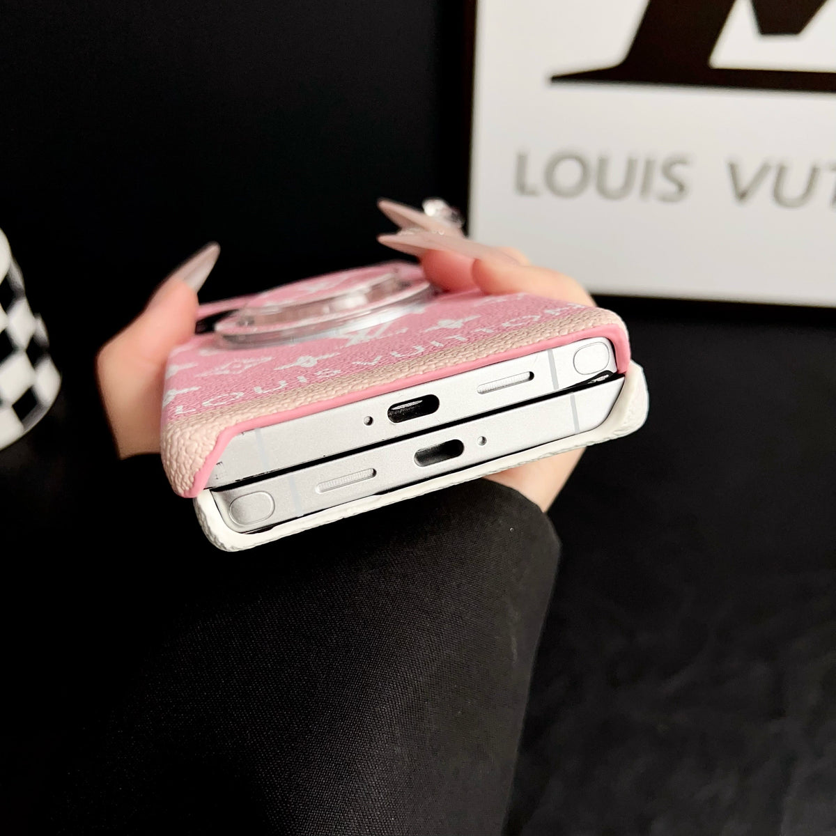 Louis Vuitton-inspired monogram magnetic ring case for Samsung Galaxy s25 Ultra