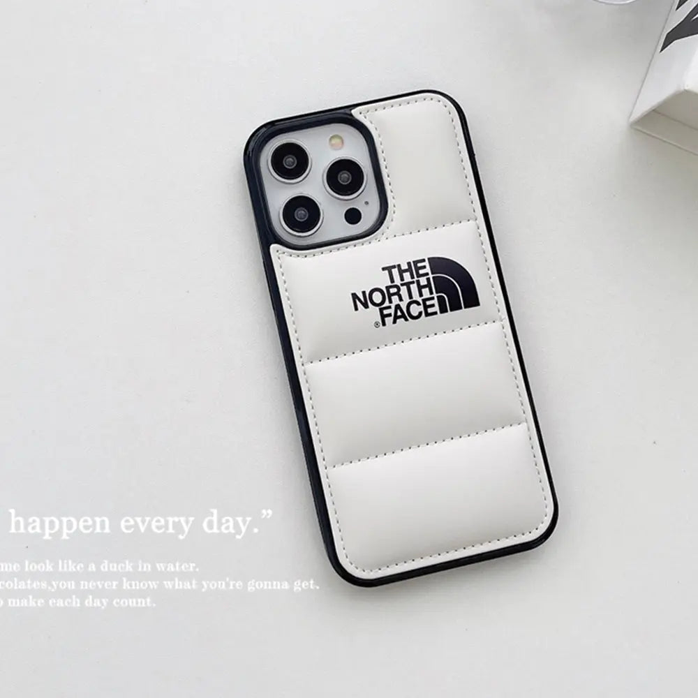 Case made of soft materials for iPhone 16 / 15 / 14